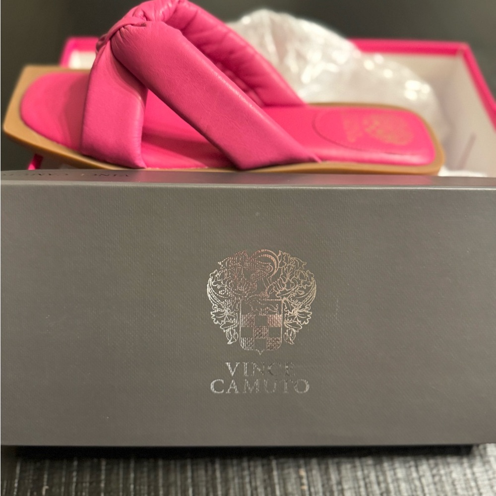 Hot Pink Vince Camuto Pink Napa Seda Women's Sandals 8 M NWT - Picture 4 of 9